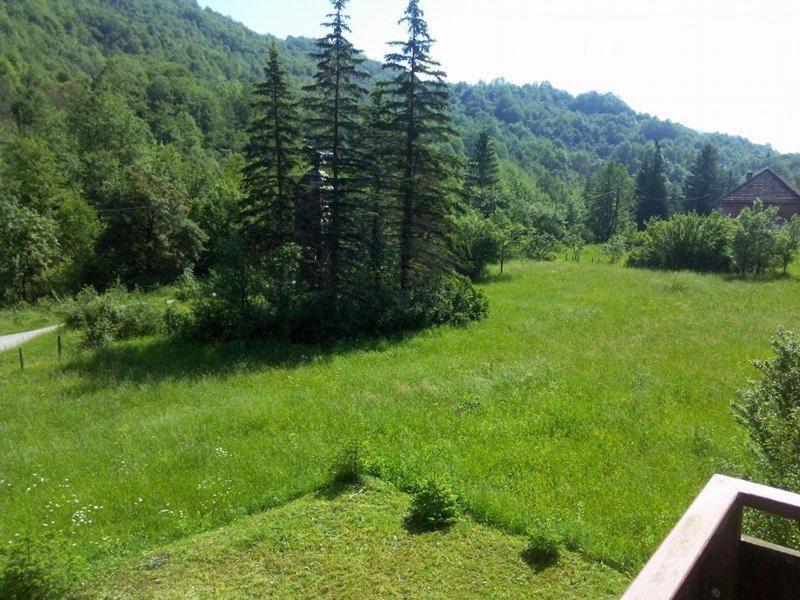 Turisticki Kompleks - Montana Tjentiste Esterno foto